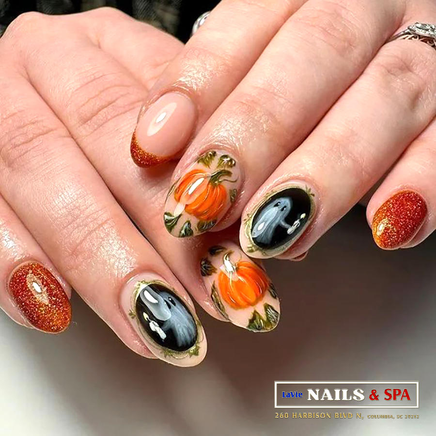 nail design by LaVie Nails and Spa 